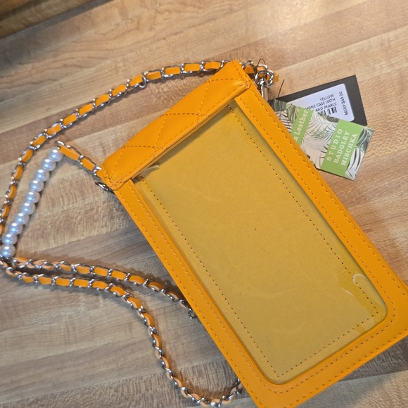 Badgley Mischka Mustard Quilted Crossbody Bag - Picture 3 of 4